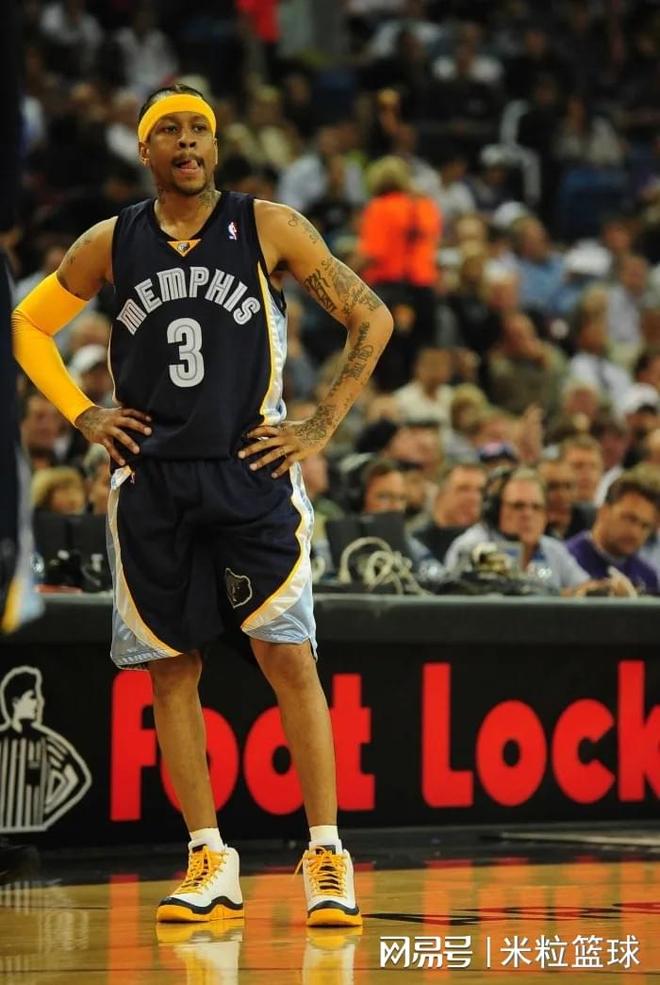 迈阿密国际与温哥华白浪总决赛上演梅西vs穆勒之战，双方实力强劲，看点十足，引发广泛关注。（梅西对决穆勒！迈阿密国际vs温哥华白浪总决赛强强碰撞，备受瞩目）