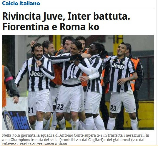 球员赛后把球鞋送给小球迷（赛后球员将球鞋赠与小球迷）