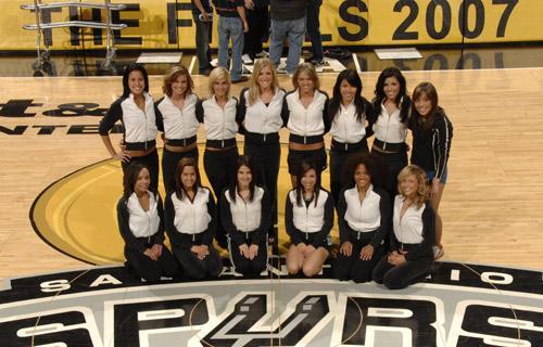 杜兰特vs湖人25分全过程：14中8+疯狂单打东契奇助火箭止连败（杜兰特战湖人25分全回放：14投8中＋疯狂单挑东契奇，助火箭终结连败）