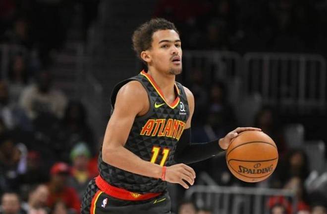 媒体人：CBA新赛季特许鞋名单仅剩胡明轩和赵继伟（据媒体人透露，CBA新赛季特许球鞋名单仅余胡明轩与赵继伟）