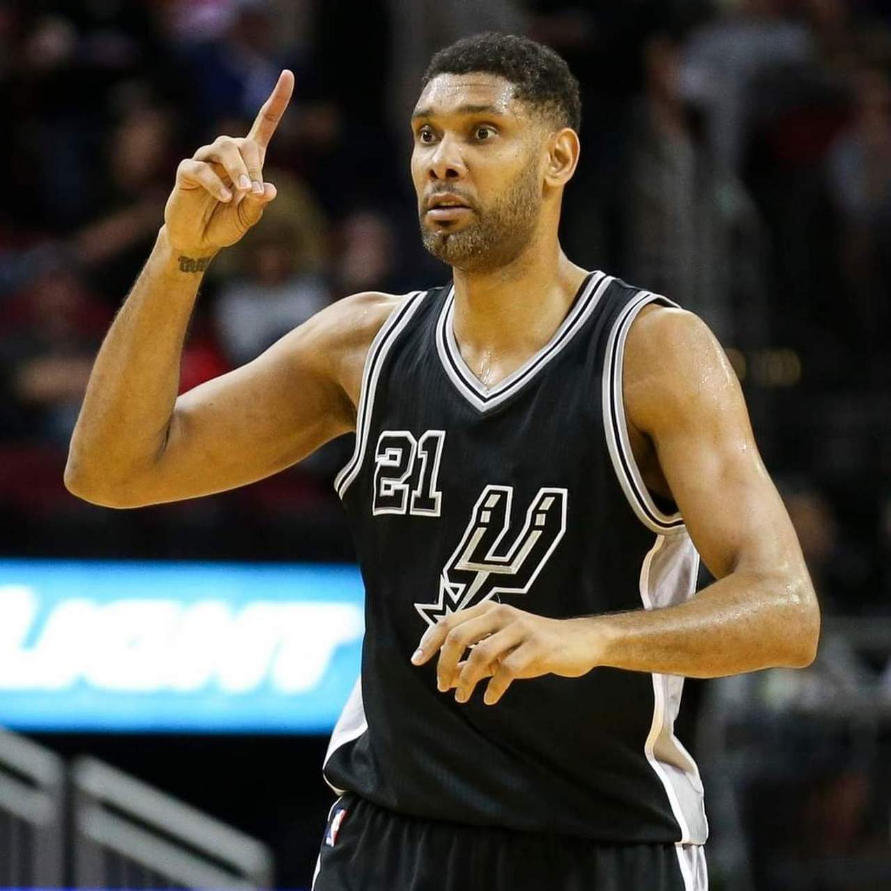 本菲卡苦战逆转取胜，穆里尼奥：实际踢的时间可能不到20分钟（本菲卡逆转险胜，穆里尼奥直言：有效比赛时间或不足20分钟）