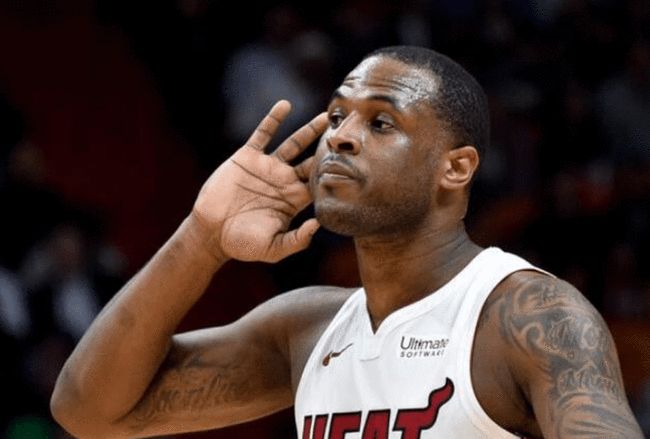 榜眼梦游11中1福克斯空砍25分，米切尔28+8，骑士送马刺交手6连败（榜眼手感低迷仅11投1中，福克斯25分难救主，米切尔28+8领军，骑士对马刺豪取交手6连胜）