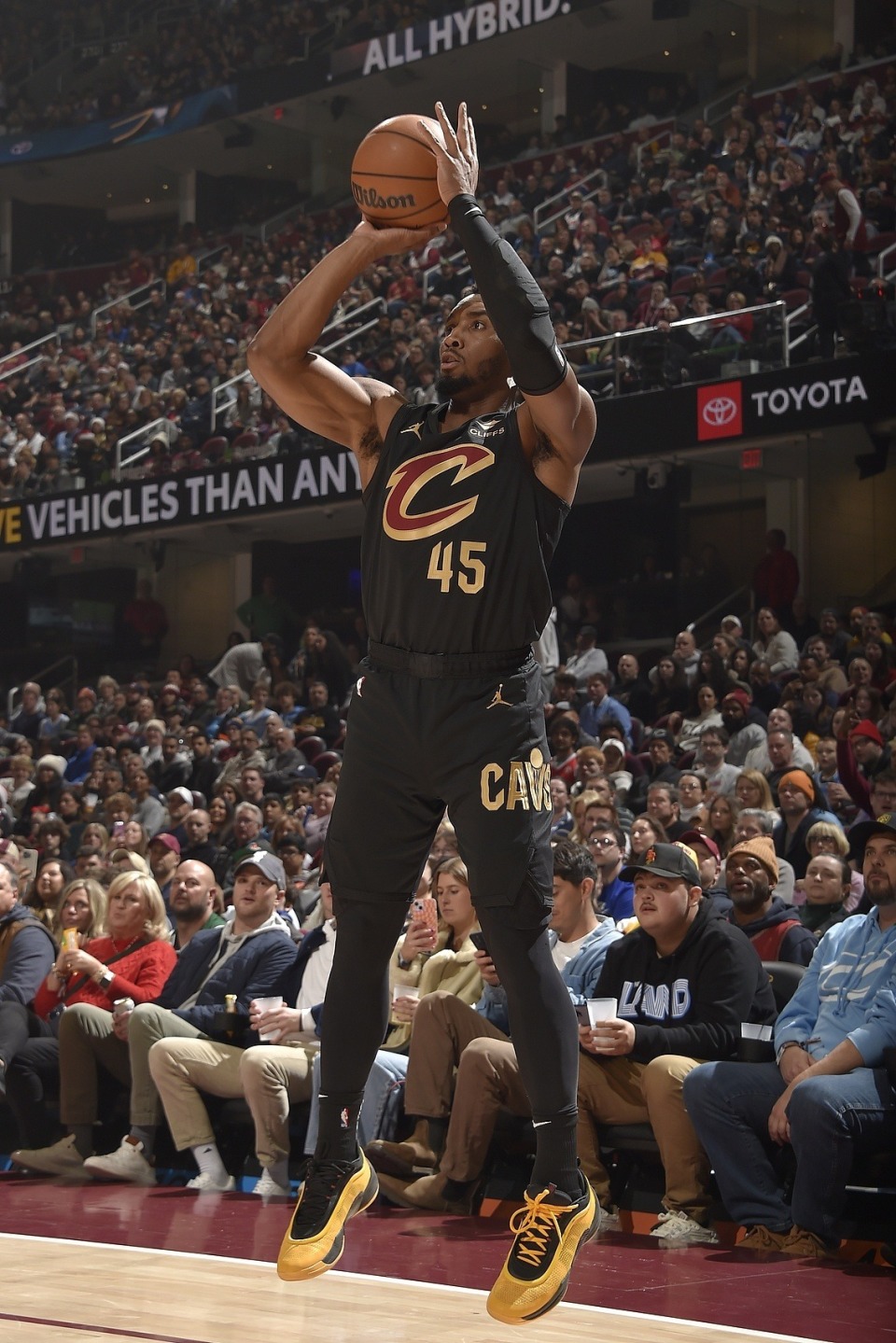 消息人士透露，保罗在G联盟中的地位不容小觑。（知情人士称，保罗在发展联盟的影响力举足轻重）