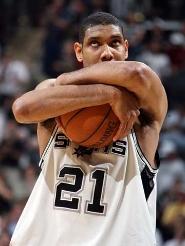 凯尔特人祝球队传奇麦克海尔68岁生日快乐！（凯尔特人为球队名宿麦克海尔送上68岁生日祝福）