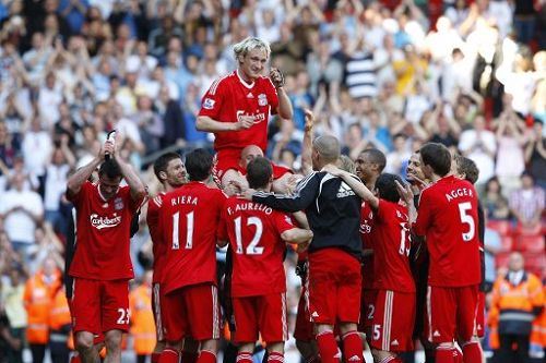 斯基拉：那不勒斯依然想租梅努，球员也想要获得更多出场机会（斯基拉：那不勒斯仍盼租借梅努，球员也渴望增加出场时间）