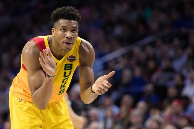 加图索：我要向球迷道歉；上半场很不错，下半场我们变得胆怯（加图索向球迷致歉：上半场表现不俗，下半场我们踢得畏手畏脚）