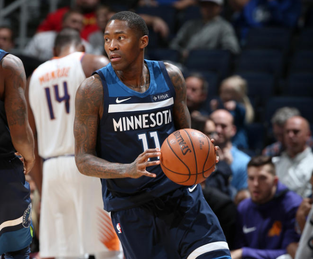 安迪·卡罗尔惊叹切赫神扑，创英格兰足球史经典瞬间（切赫神级扑救惊呆安迪·卡罗尔，定格英格兰足坛经典一幕）