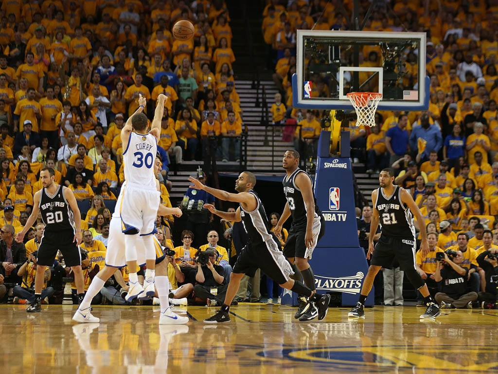 足球巴萨传奇出山担任俱乐部高层（巴萨名宿回归出任俱乐部高层）